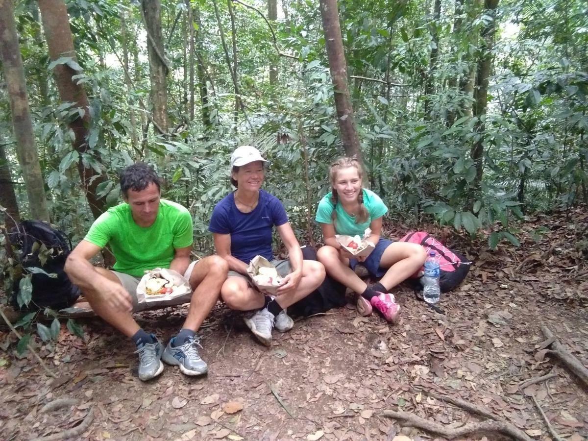 Bukit Lawang Landak River Guest House Exterior foto