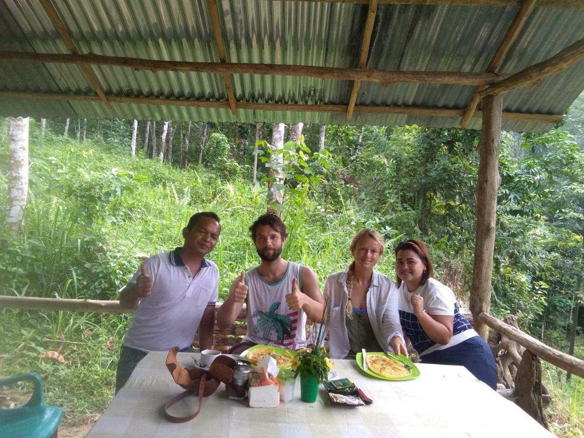 Bukit Lawang Landak River Guest House Exterior foto